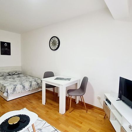 Kralj Studio Jagodina Buitenkant foto