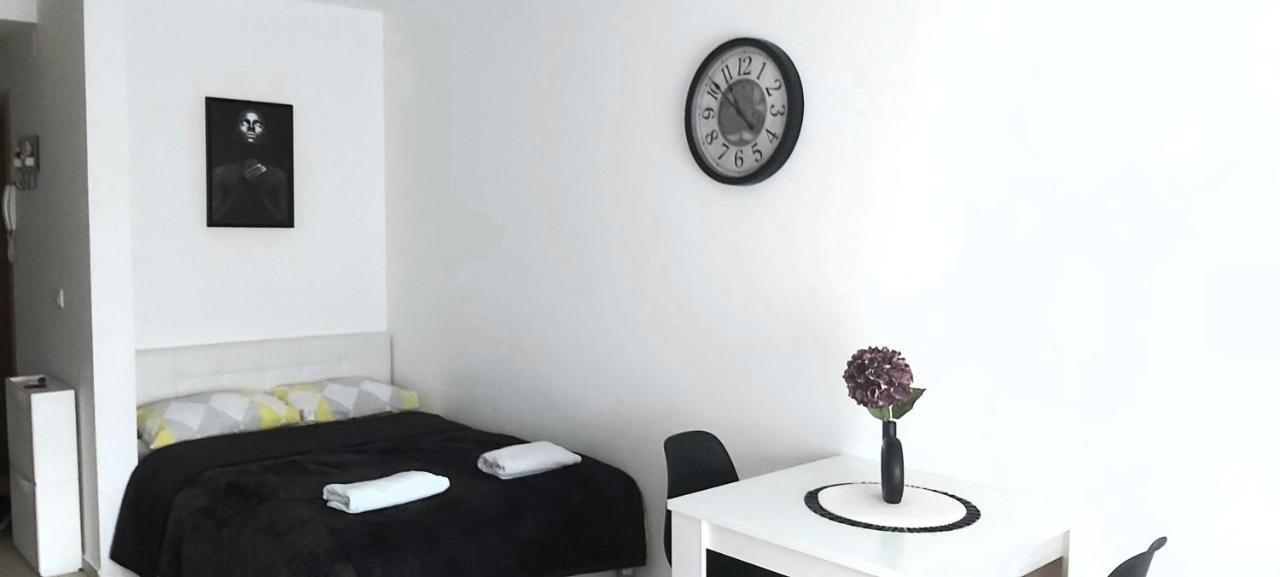 Kralj Studio Jagodina Buitenkant foto